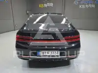 2021 Genesis G90
