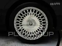 2021 Genesis G90