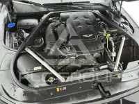 2021 Genesis G90
