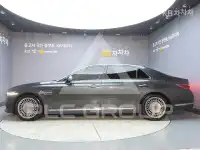 2021 Genesis G90
