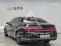 2021 Genesis G90