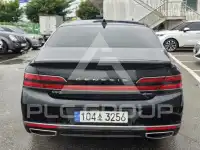 2021 Genesis G90