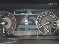 2021 Genesis G90