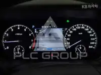 2021 Genesis G90