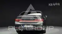 2021 Genesis G90