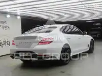 2021 Genesis G70