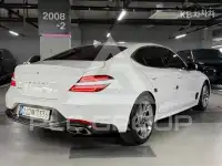 2021 Genesis G70