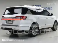 2021 Lincoln NAVIGATOR