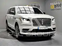 2021 Lincoln NAVIGATOR