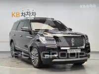 2021 Lincoln NAVIGATOR