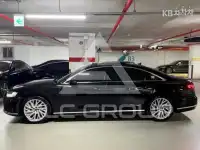 2021 Audi A8