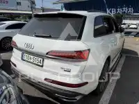 2021 Audi Q7