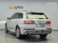 2021 Audi Q7