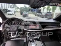 2021 Audi Q8