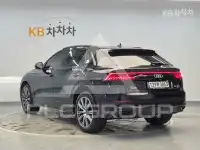 2021 Audi Q8