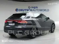 2021 Audi Q8