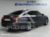 2021 Lexus ES
