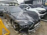 2021 Lexus ES