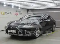 2021 Lexus ES