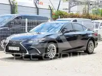 2021 Lexus ES