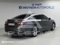 2021 Lexus ES