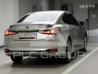 2021 Lexus ES