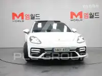 2021 Porsche Panamera