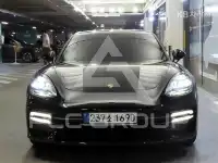 2021 Porsche Panamera