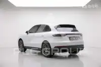 2021 Porsche Cayenne