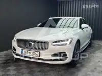 2021 Volvo S90