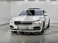 2021 Volvo S90