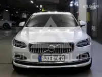 2021 Volvo S90