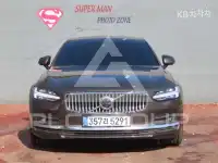2021 Volvo S90
