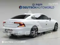 2021 Volvo S90