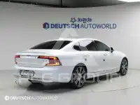 2021 Volvo S90