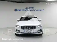 2021 Volvo S90