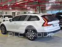 2021 Volvo V90