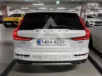 2021 Volvo V60