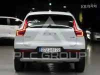 2021 Volvo XC40
