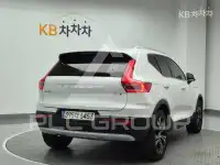 2021 Volvo XC40