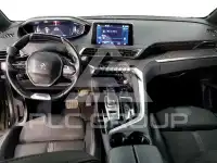 2021 Peugeot 5008