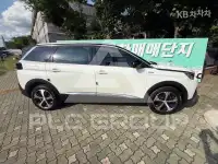 2021 Peugeot 5008