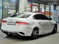 2021 Jaguar XE