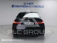 2022 BMW M1