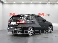 2022 BMW X1