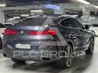 2022 BMW X6