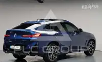 2022 BMW X4