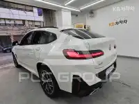 2022 BMW X4