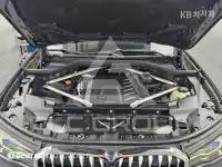 2022 BMW X7