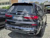 2022 BMW X7